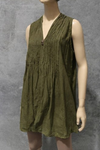 54016016 S-Hills 6016 Sleeveless Cotton Pintucked Blouse KNA