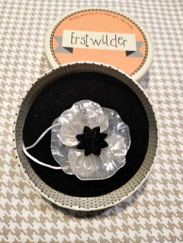Poppy Field Brooch Large (Red or White)