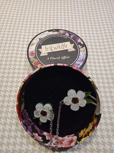 Sweet Like Honey - 2 Brooch w Chain (Carmen Hui 2021)