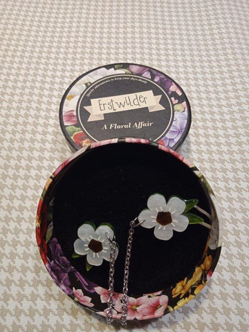 Sweet Like Honey - 2 Brooch w Chain (Carmen Hui 2021)