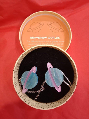 Brave New Worlds - 2 Brooch w Chain